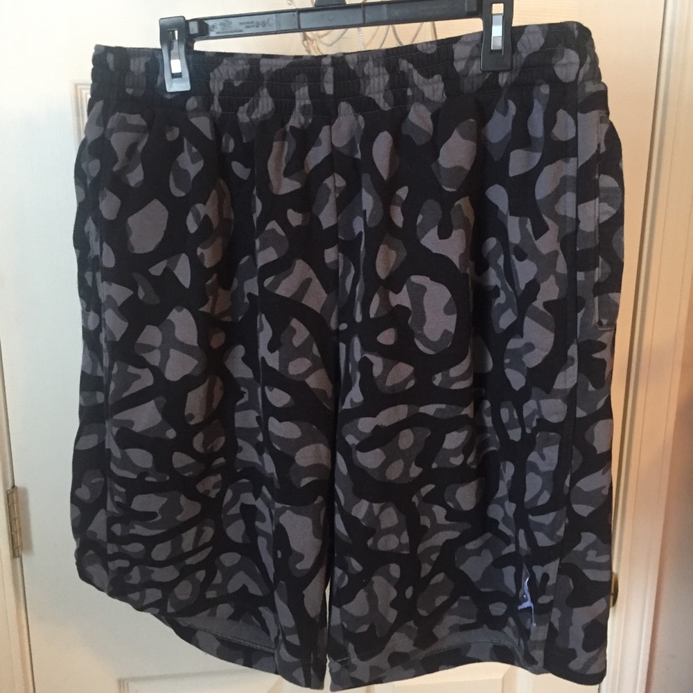 Mens Nike air Jordan elephant print shorts 2xl